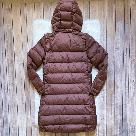 The North Face Women’s Metropolis Parka 3 - Picture 5 of 8